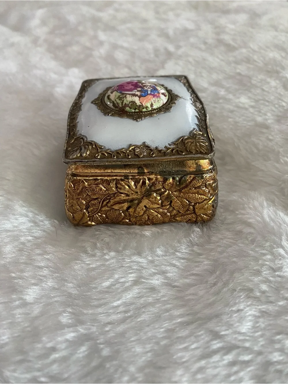 Vintage Gold Tone Metal Trinket Jewelry Box